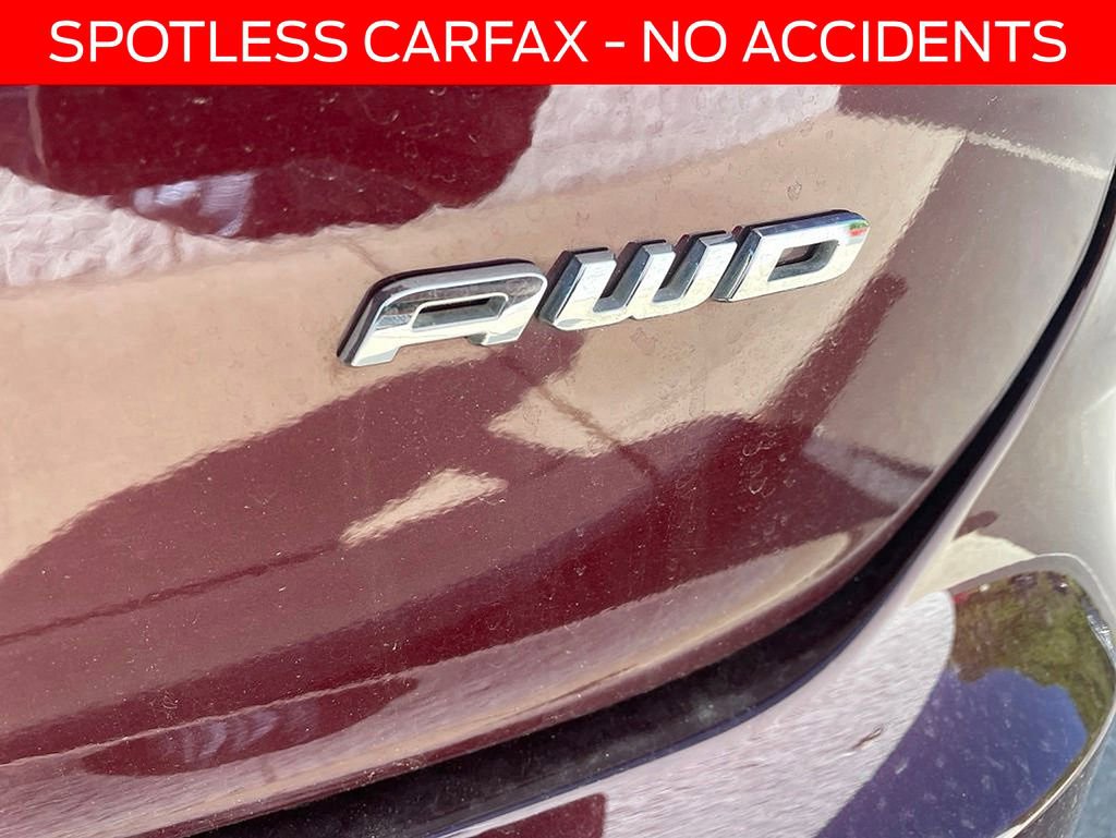 Used 2023 Ford Edge Titanium AWD/4WD image 6