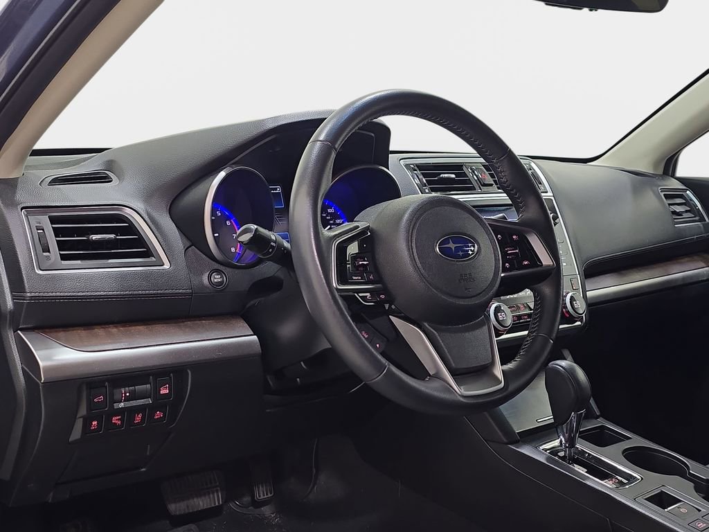 Used 2018 Subaru Outback 2.5i Limited image 18
