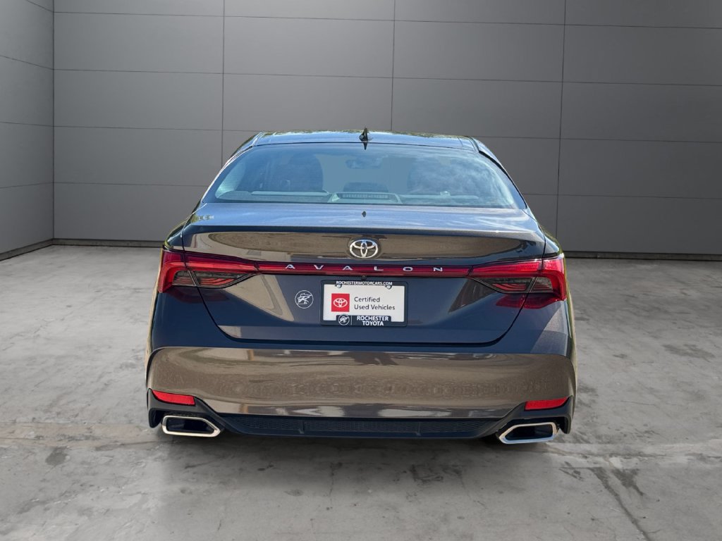 Certified 2019 Toyota Avalon Limited w/ All Weather Liner Package FWD image 4