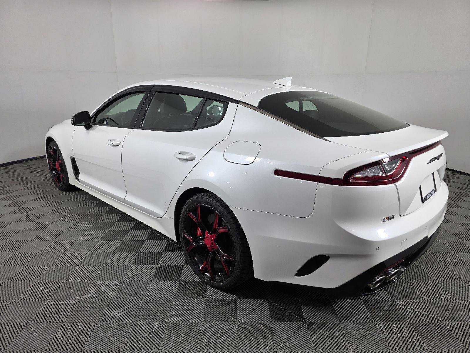 Used 2019 Kia Stinger GT AWD/4WD image 3