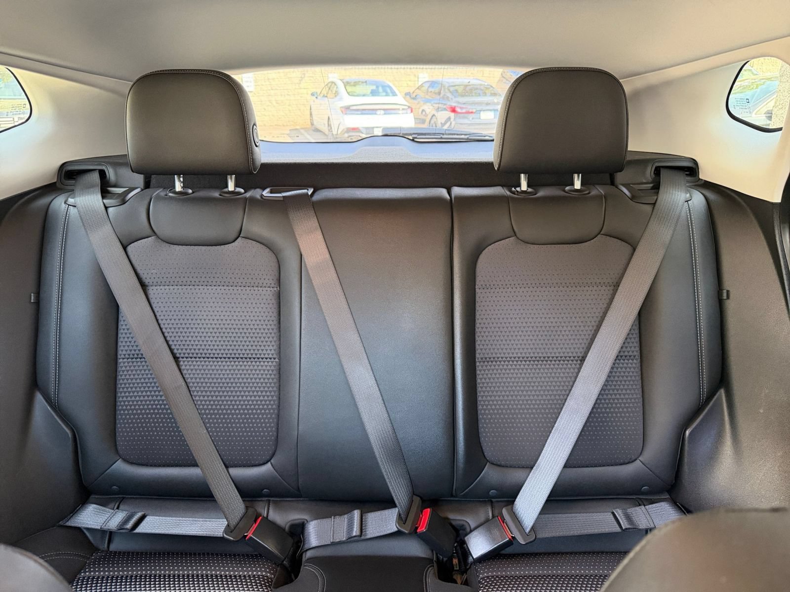 Used 2025 Chevrolet Trax LT w/ LT Convenience Package FWD image 36