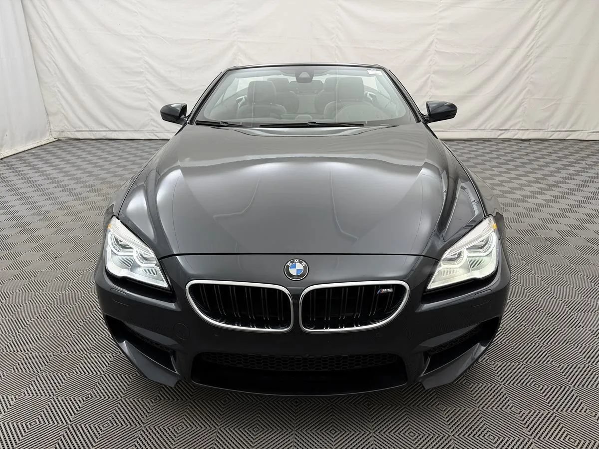 Used 2017 BMW M6 Convertible RWD image 3