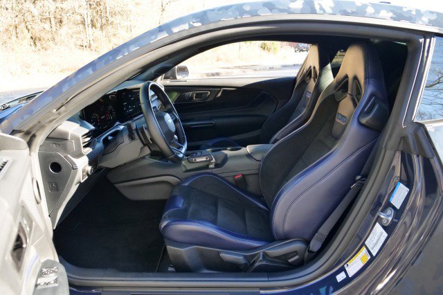 Used 2025 Ford Mustang Dark Horse image 26