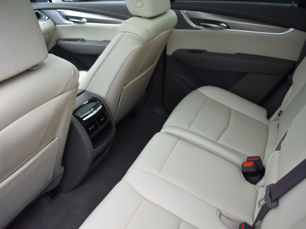 New 2026 Cadillac XT5 Premium Luxury w/ Driver Assist Package FWD image 28