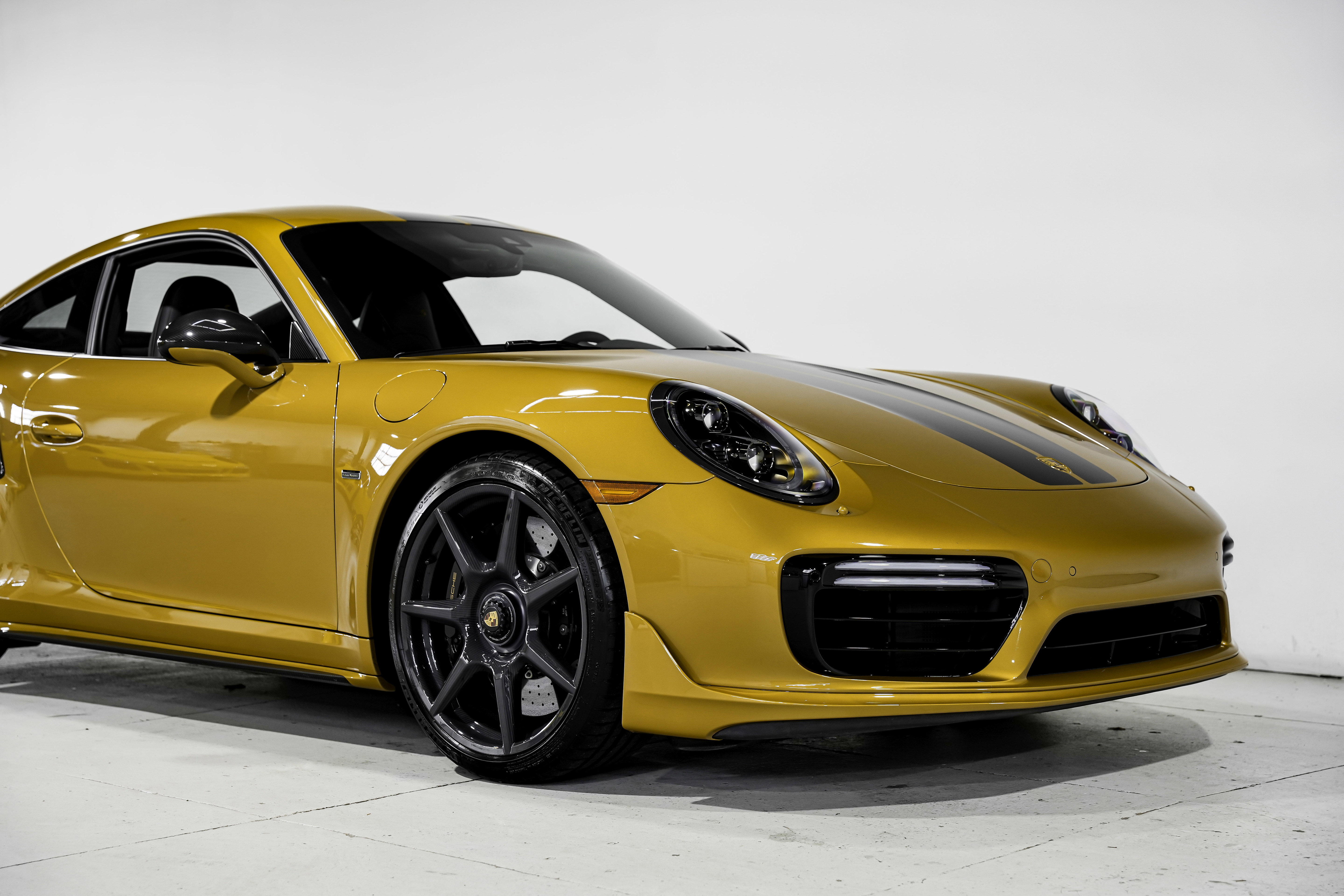 Used 2018 Porsche 911 Turbo S image 52