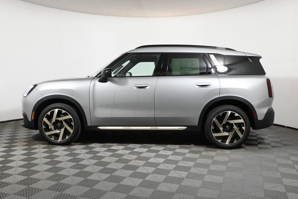 Used 2025 MINI Cooper Countryman S image 2