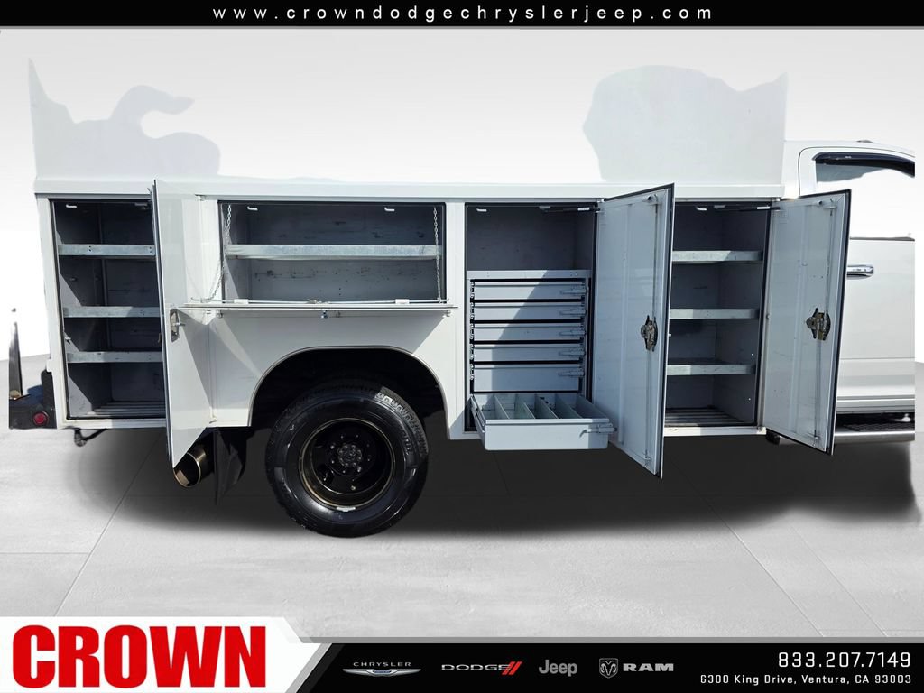 Used 2019 RAM 3500 Tradesman RWD image 17