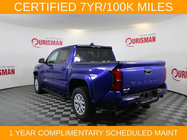 Used 2024 Toyota Tacoma SR5 AWD/4WD image 5
