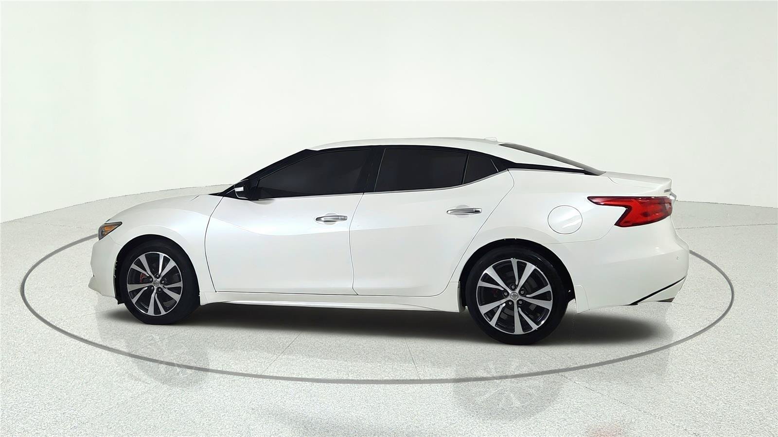 Used 2017 Nissan Maxima 3.5 SV FWD image 4