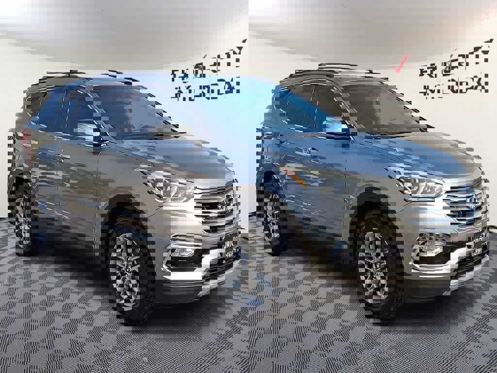 Used 2018 Hyundai Santa Fe Sport image 3