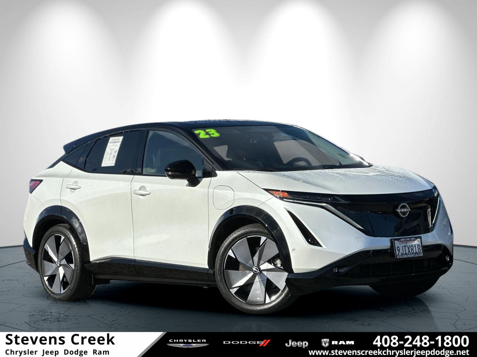 Used 2023 Nissan Ariya AWD/4WD image 1