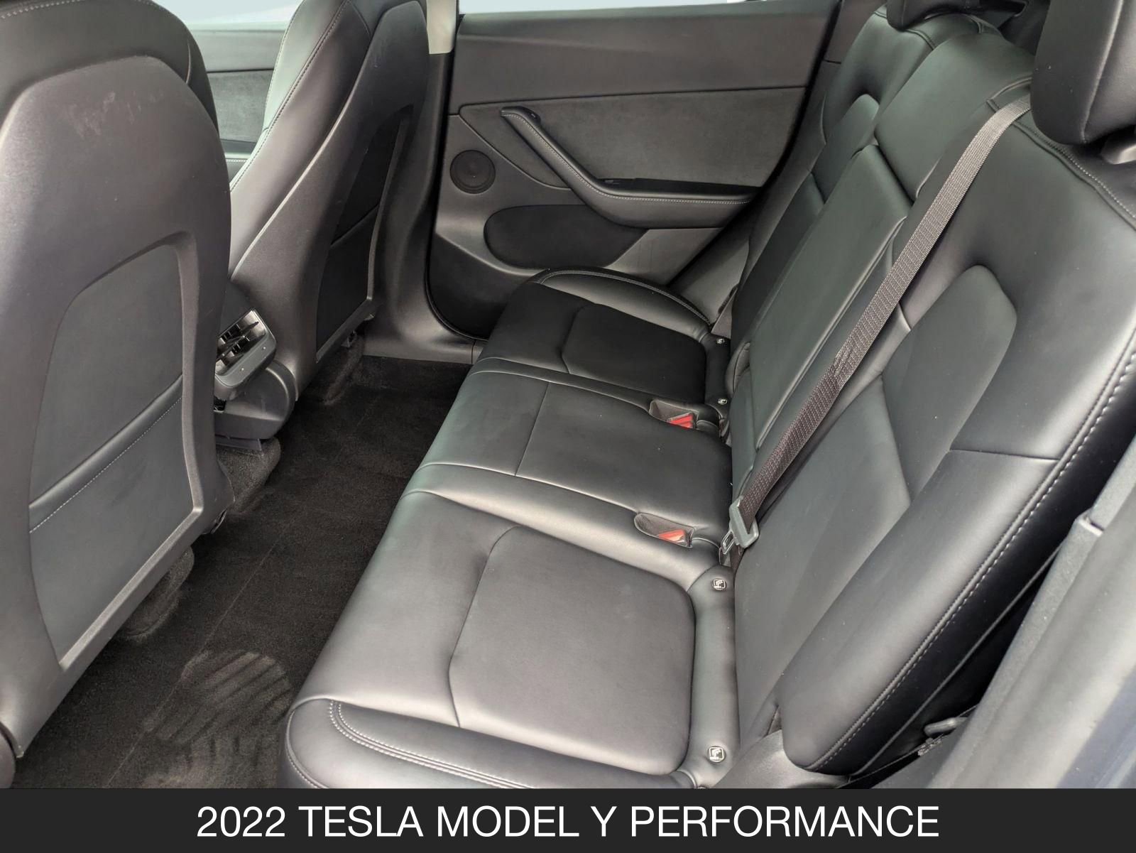 Used 2022 Tesla Model Y Performance image 15