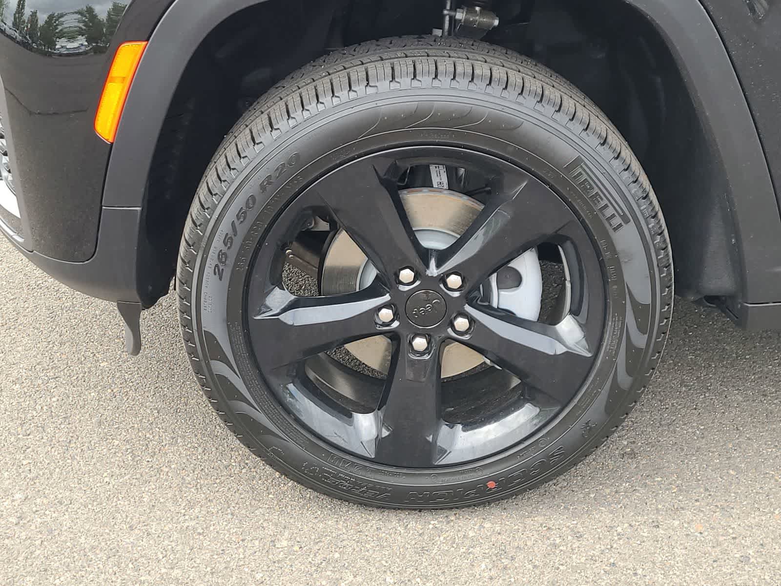 New 2026 Jeep Grand Cherokee Limited AWD/4WD image 16