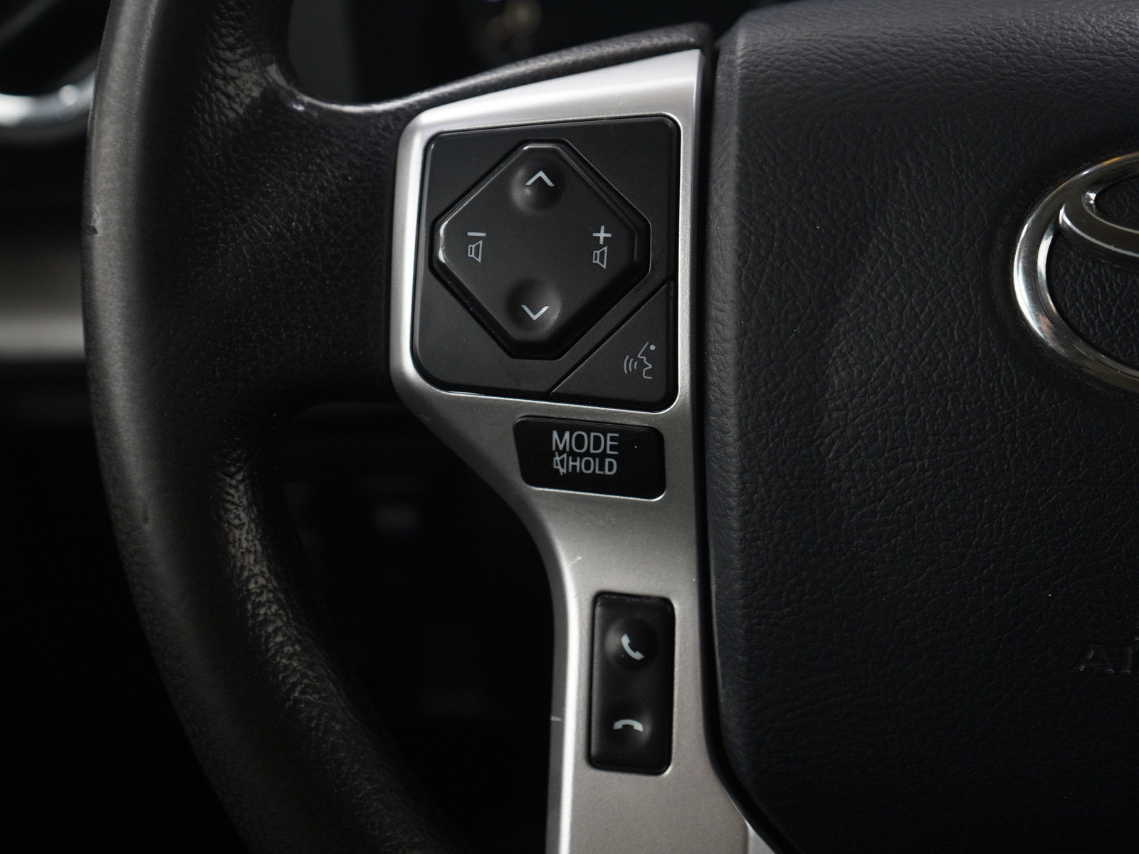 Used 2019 Toyota Tundra SR5 image 25