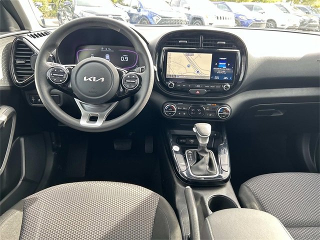 Used 2024 Kia Soul S image 16