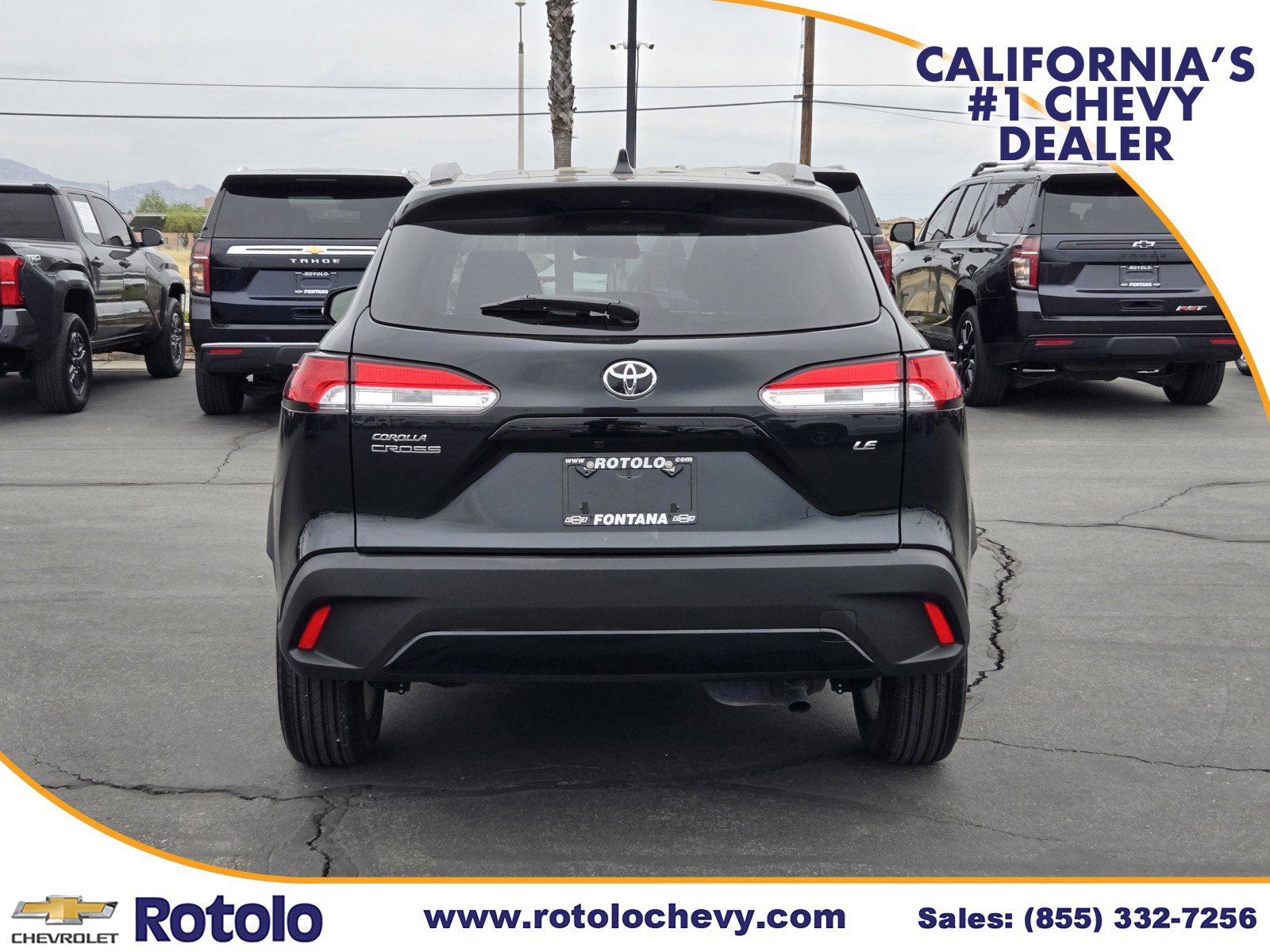 Used 2025 Toyota Corolla Cross LE image 6