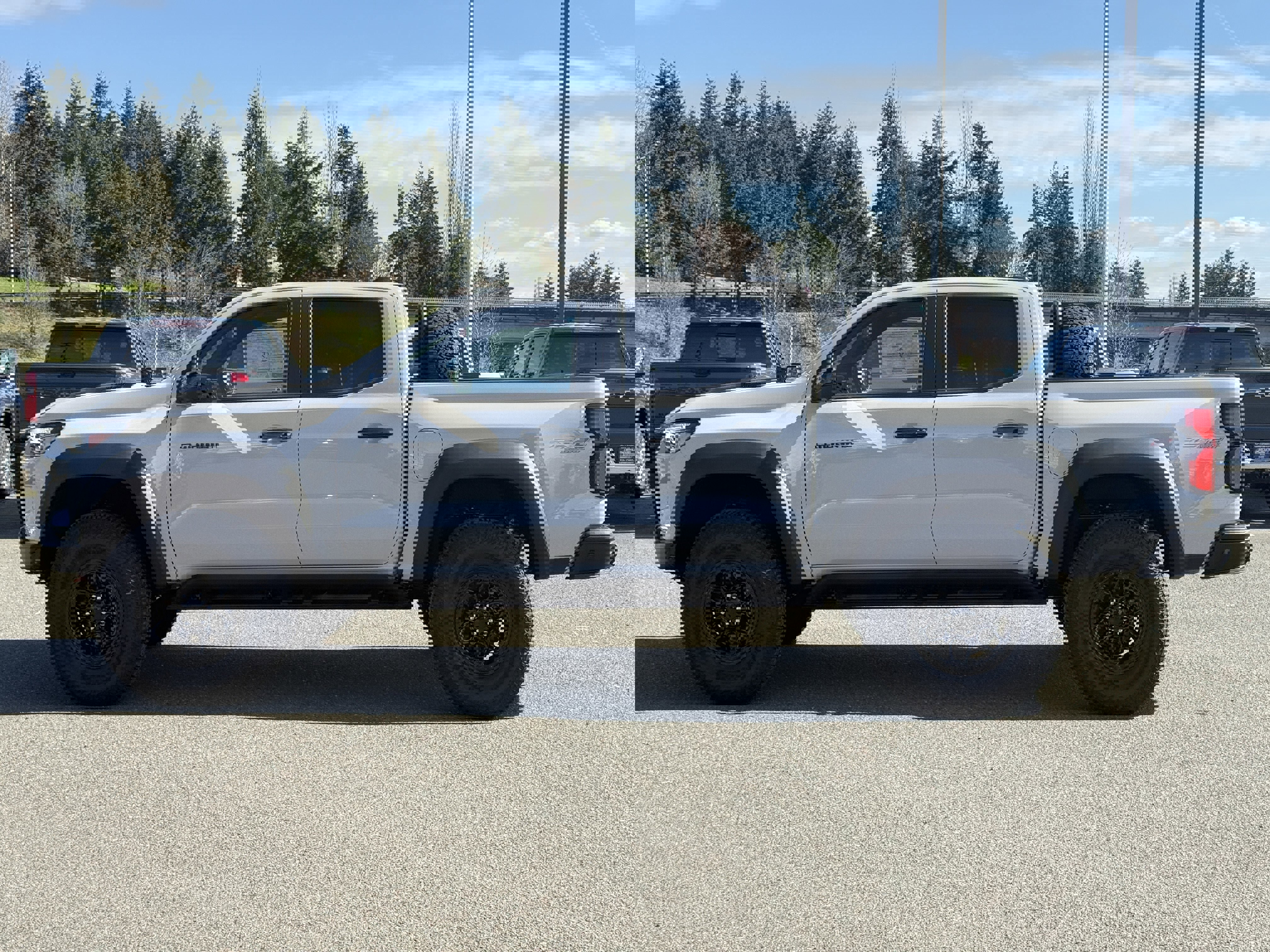 New 2026 Chevrolet Colorado ZR2 w/ ZR2 Bison Edition image 2