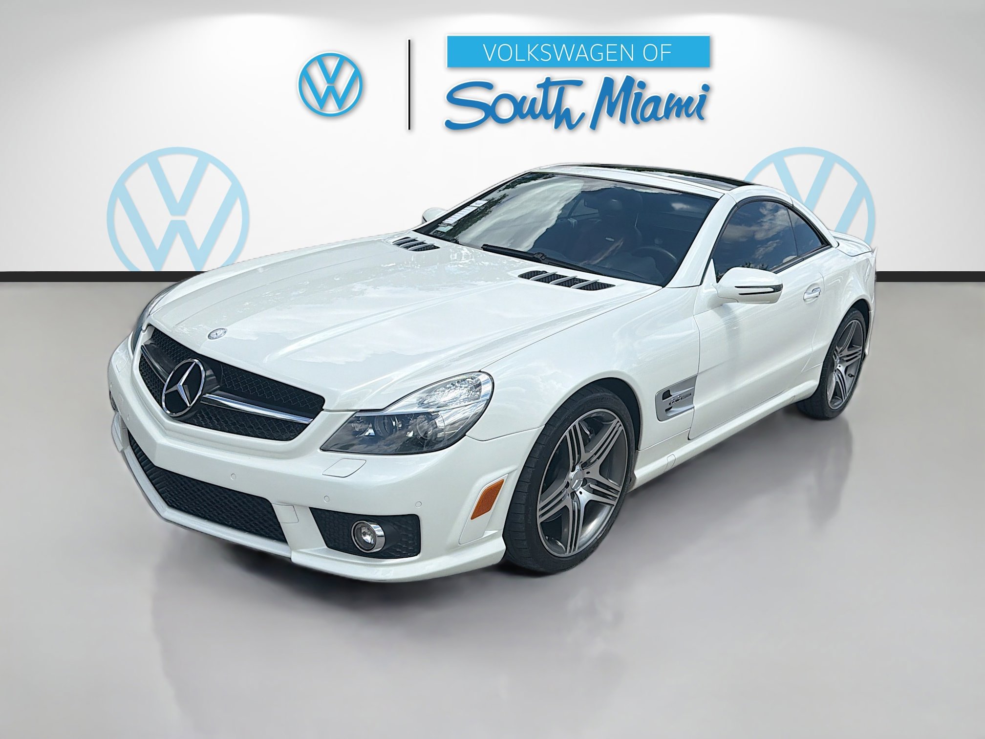 Used 2009 Mercedes-Benz SL 63 AMG image 3