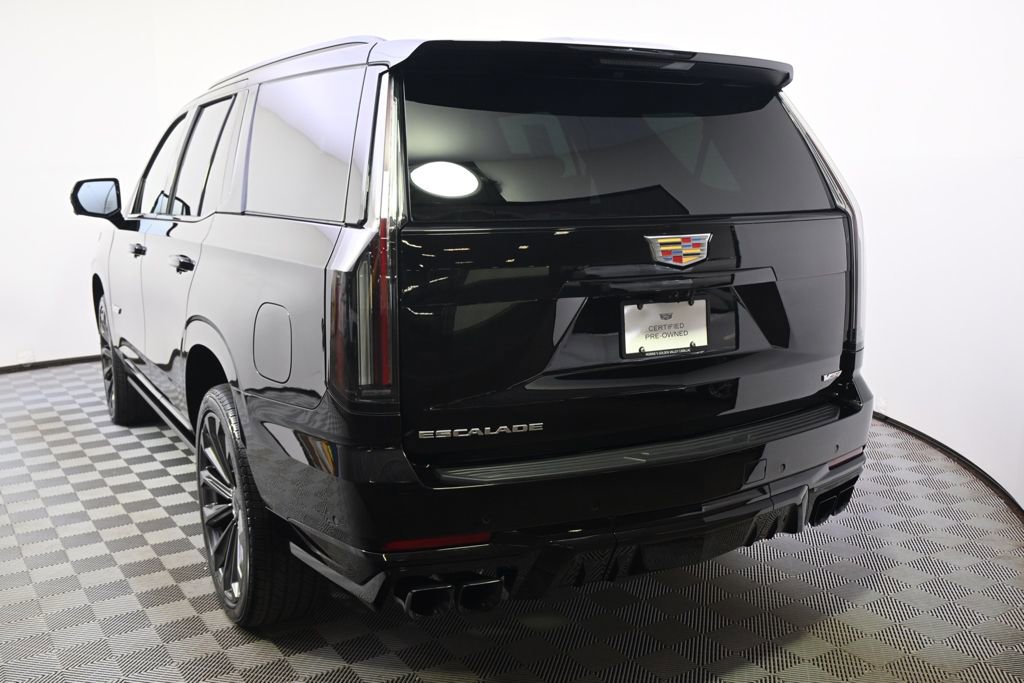 Certified 2026 Cadillac Escalade V w/ LPO, Floor Liner Package image 4
