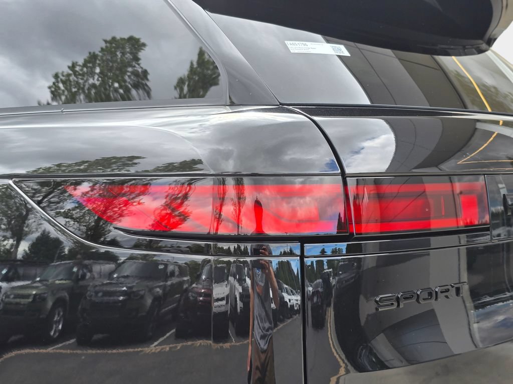 New 2026 Land Rover Range Rover Sport SE AWD/4WD image 35
