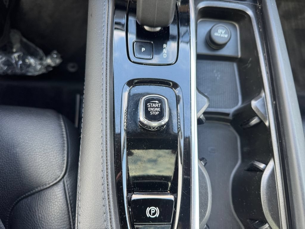 Certified 2023 Volvo XC90 B6 Plus w/ Protection Package AWD/4WD image 20
