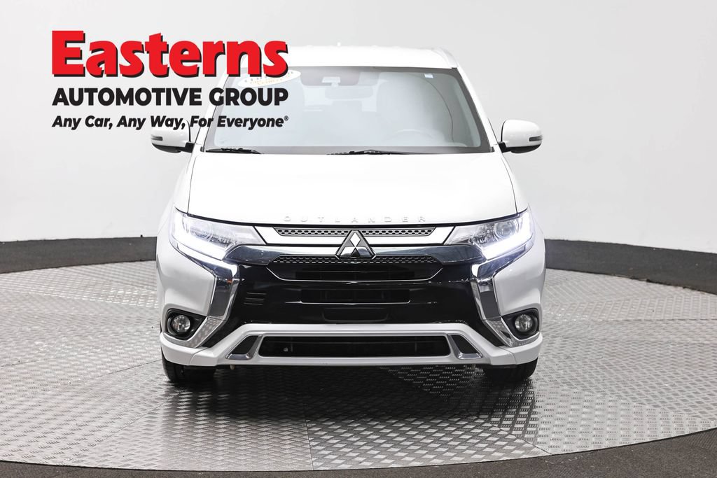 Used 2020 Mitsubishi Outlander SEL AWD/4WD image 2