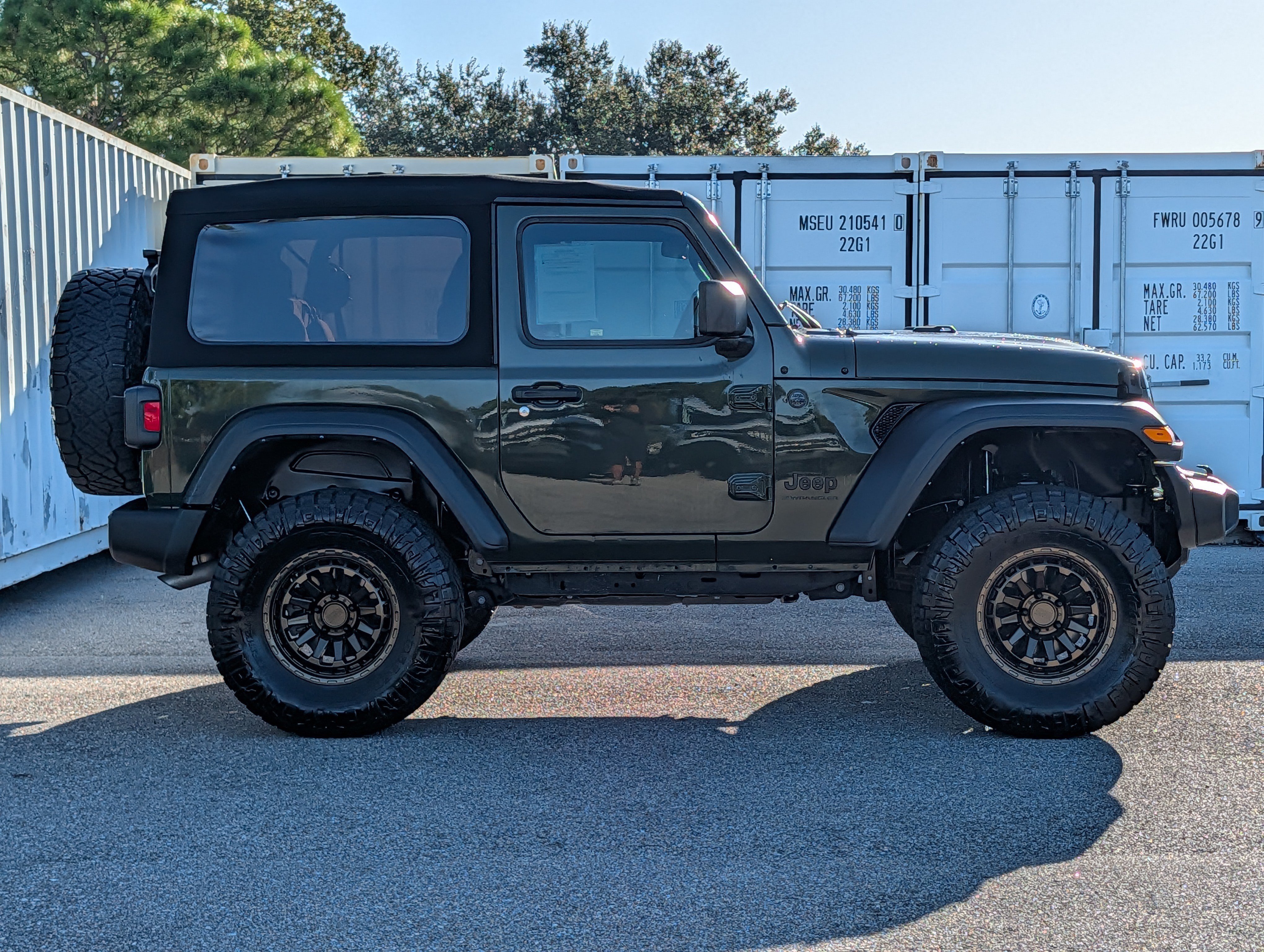 Used 2024 Jeep Wrangler Sport AWD/4WD image 4