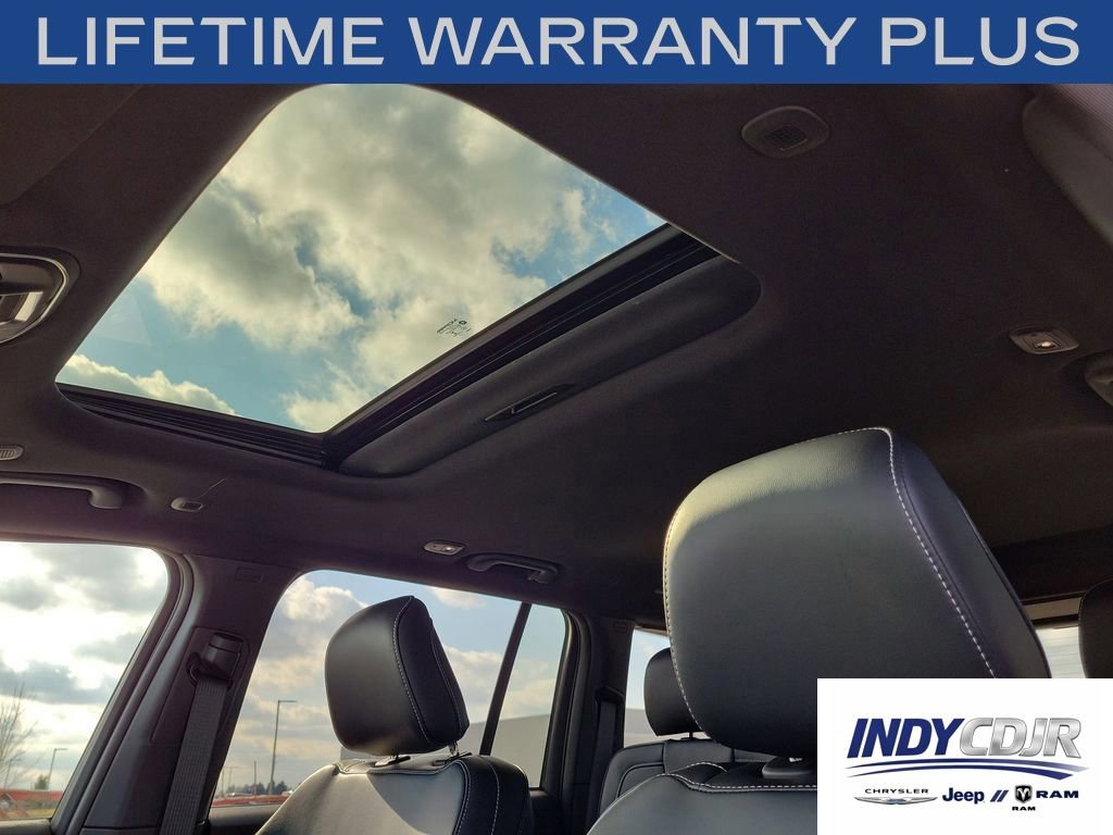 New 2026 Jeep Grand Cherokee Altitude AWD/4WD image 22