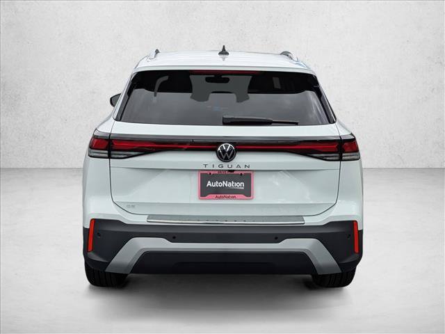New 2026 Volkswagen Tiguan SE FWD image 6