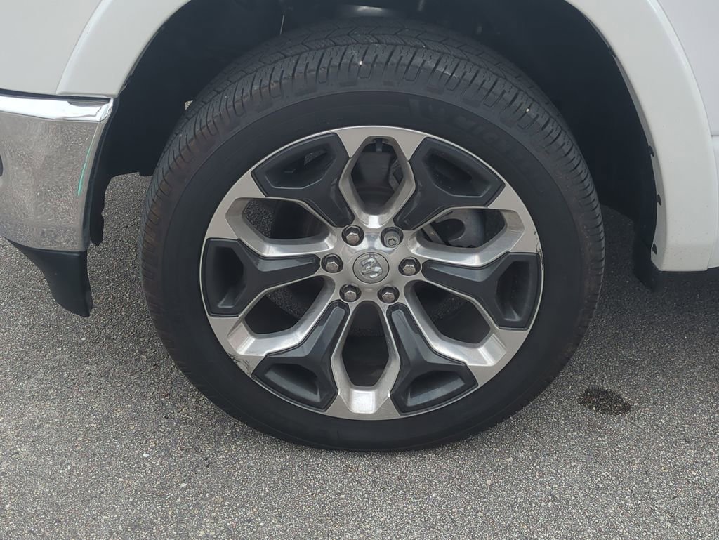 Used 2021 RAM 1500 Limited image 12