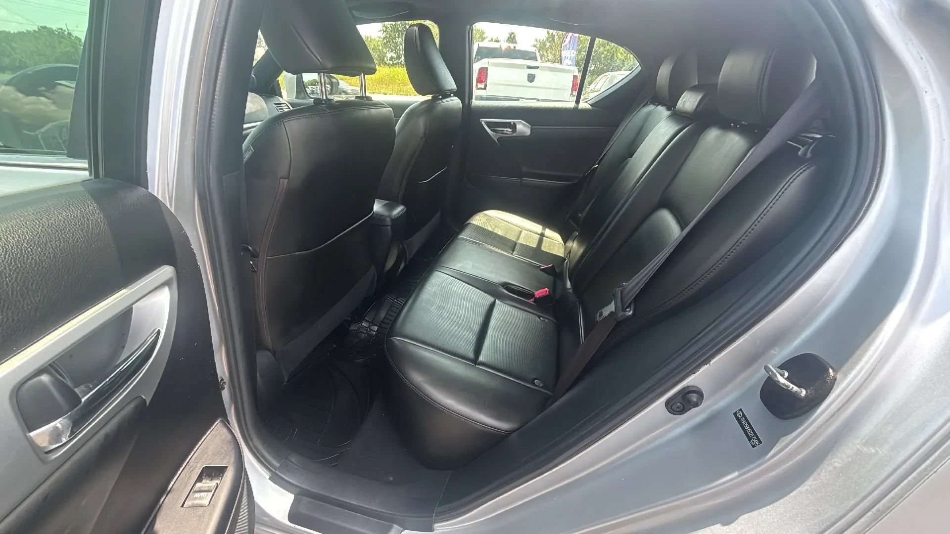 Used 2013 Lexus CT 200h w/ F Sport Pkg w/Nuluxe Trim FWD image 12