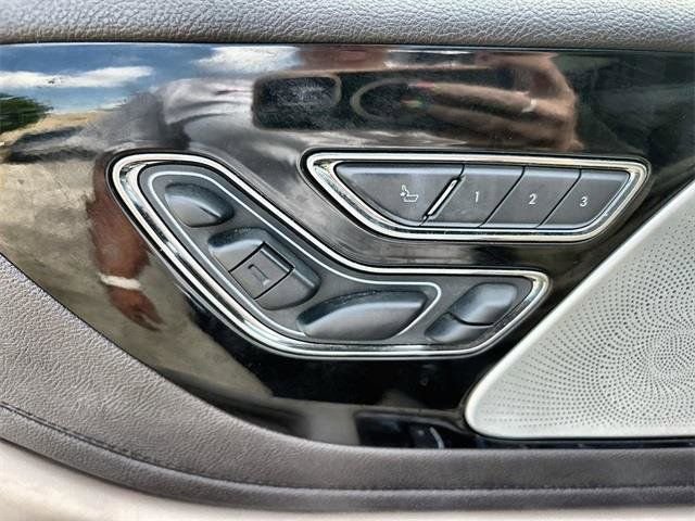 Used 2022 Lincoln Aviator Reserve w/ Equipment Group 201A image 12