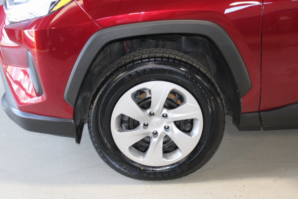 Used 2023 Toyota RAV4 LE image 6