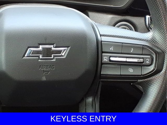 Used 2023 Chevrolet Colorado Trail Boss w/ Advanced Trailering Package AWD/4WD image 10