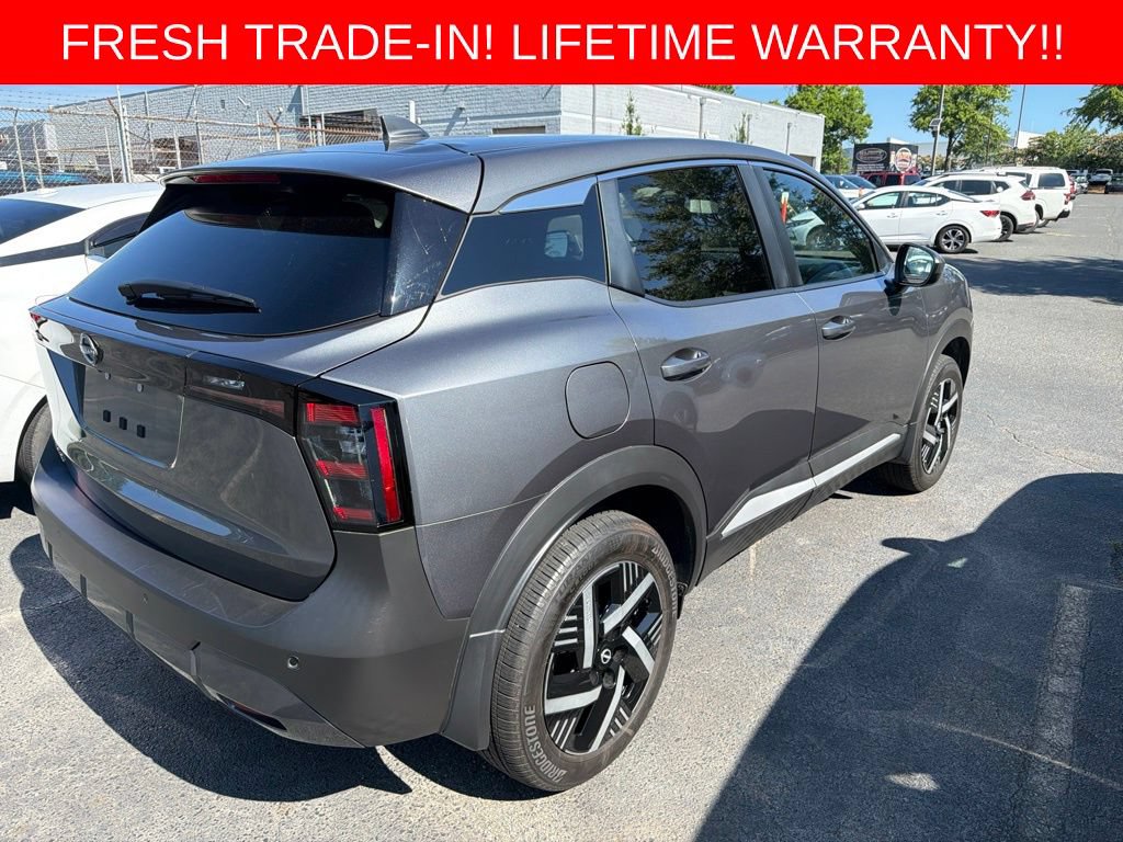 Used 2025 Nissan Kicks SV FWD image 6