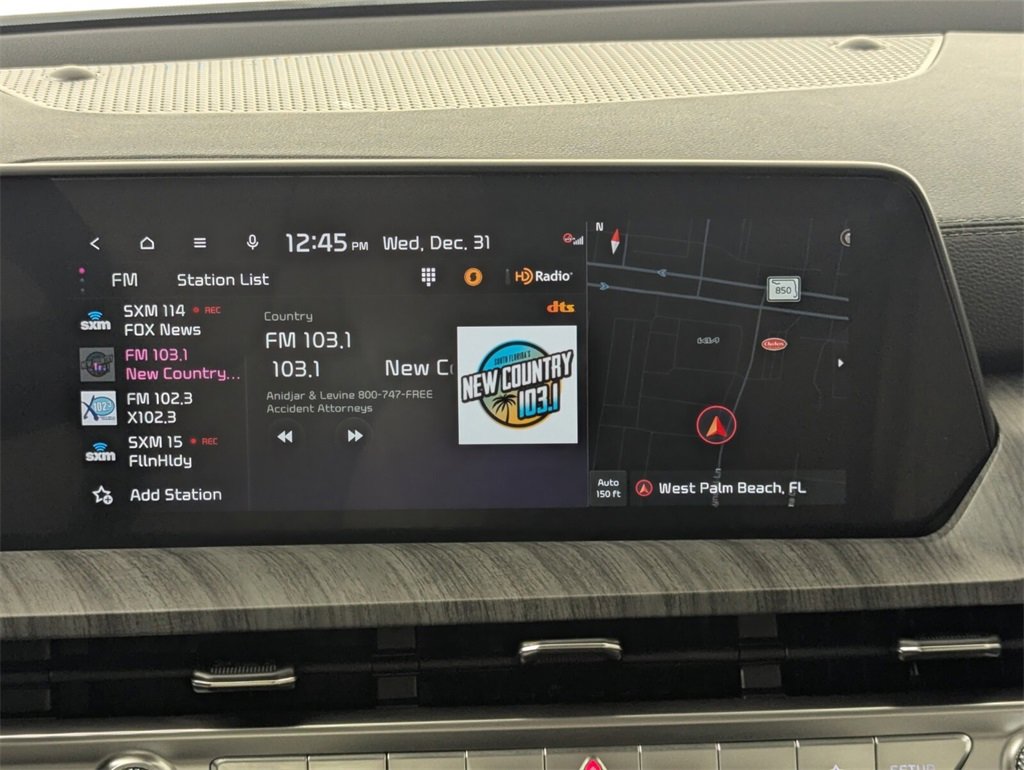 Used 2025 Kia Telluride EX image 18