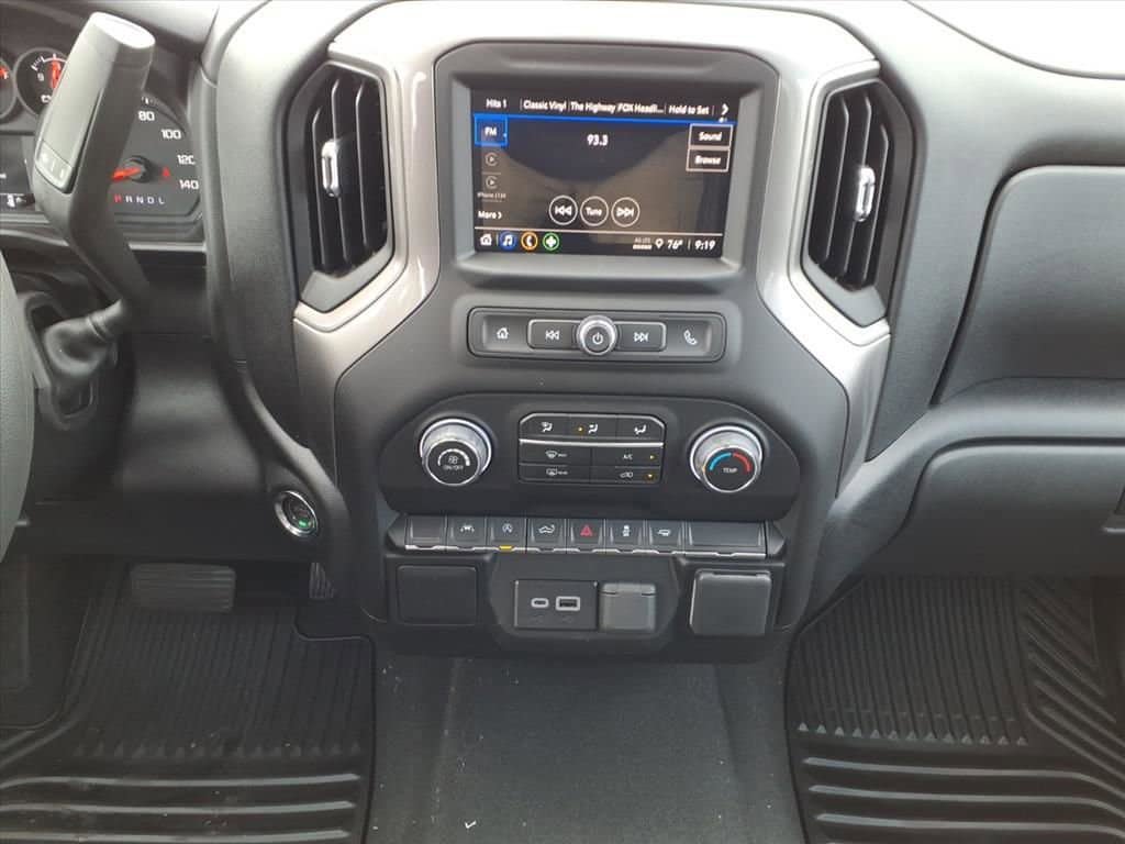 New 2026 Chevrolet Silverado 1500 Custom w/ Turbomax Blackout Package RWD image 23