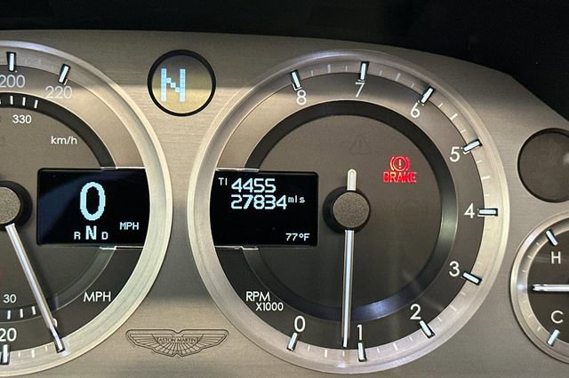 Used 2013 Aston Martin V8 Vantage S RWD image 26
