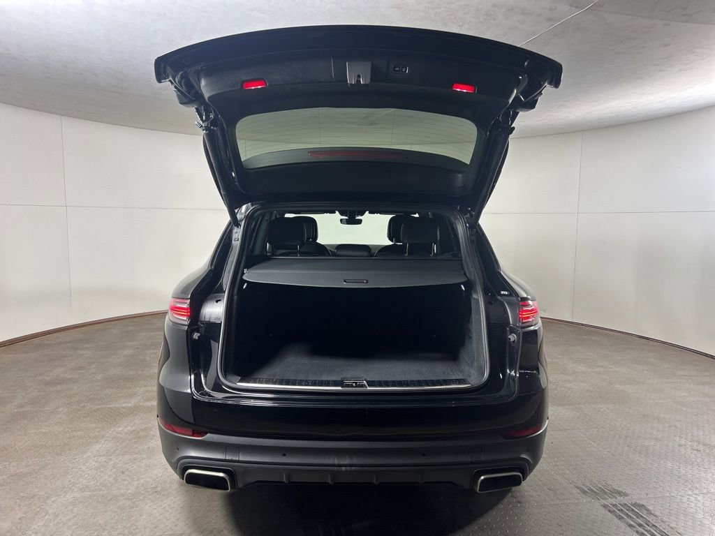 Certified 2022 Porsche Cayenne image 12