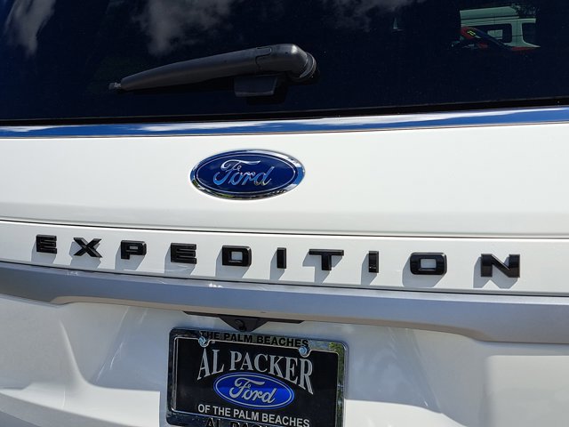 Certified 2024 Ford Expedition Max XLT image 8