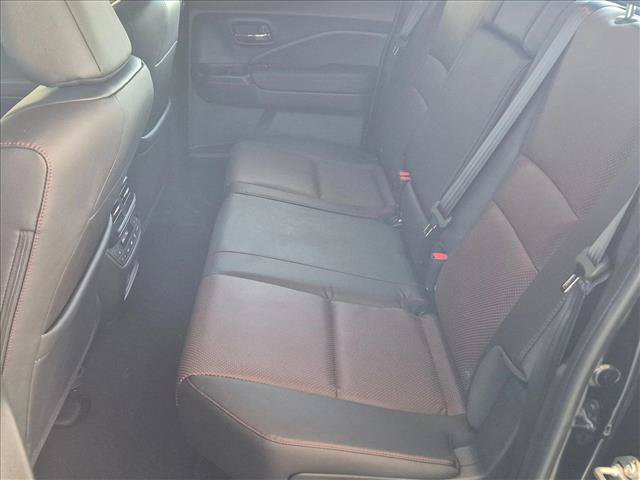 New 2026 Honda Ridgeline Black Edition image 14