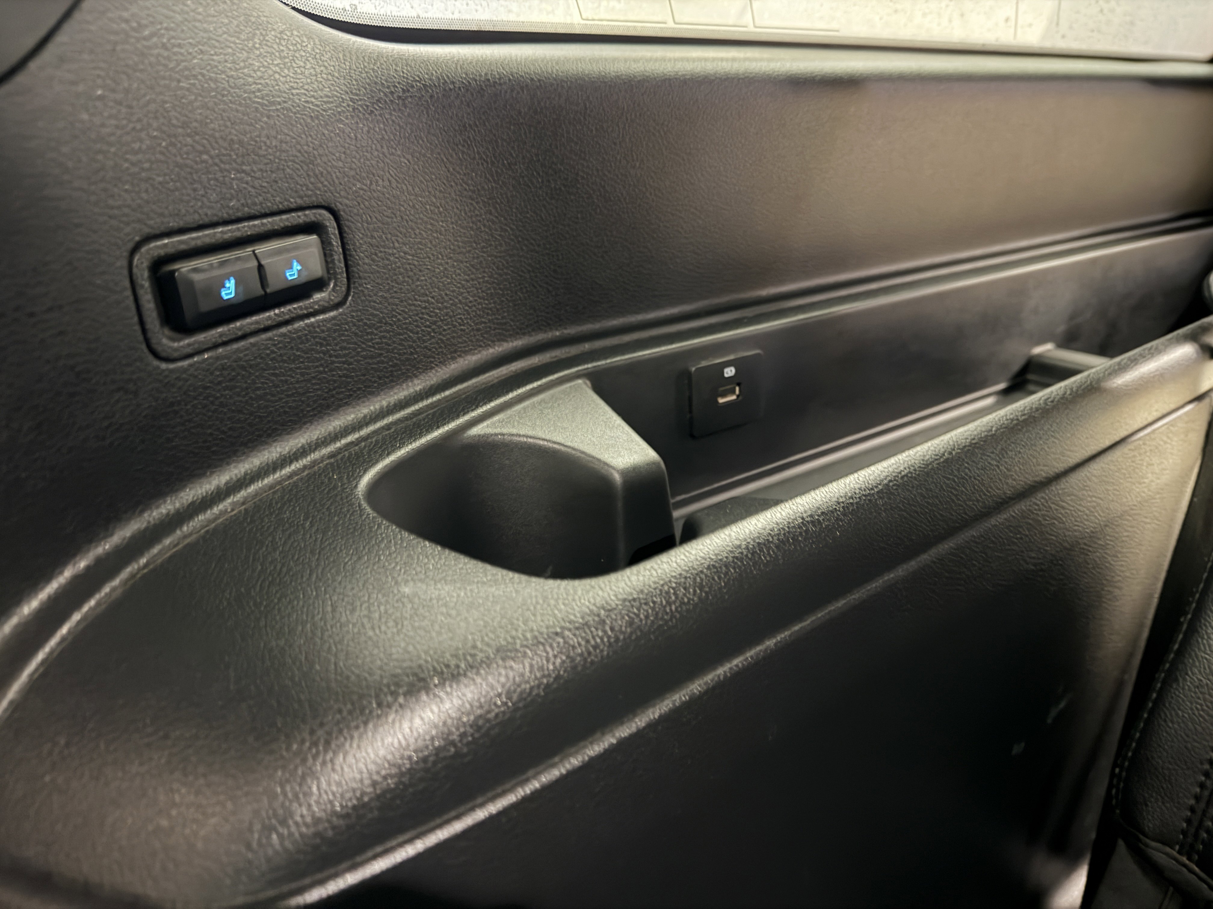 Used 2018 Ford Expedition Max Limited w/ Equipment Group 302A image 31