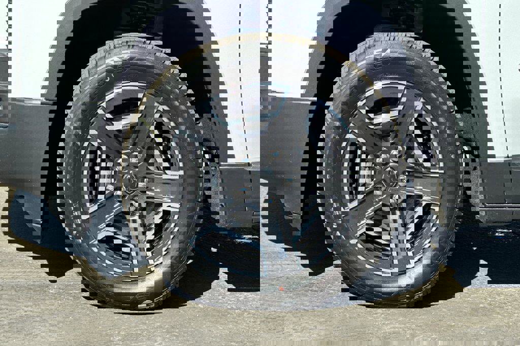 New 2026 Jeep Cherokee Laredo image 21