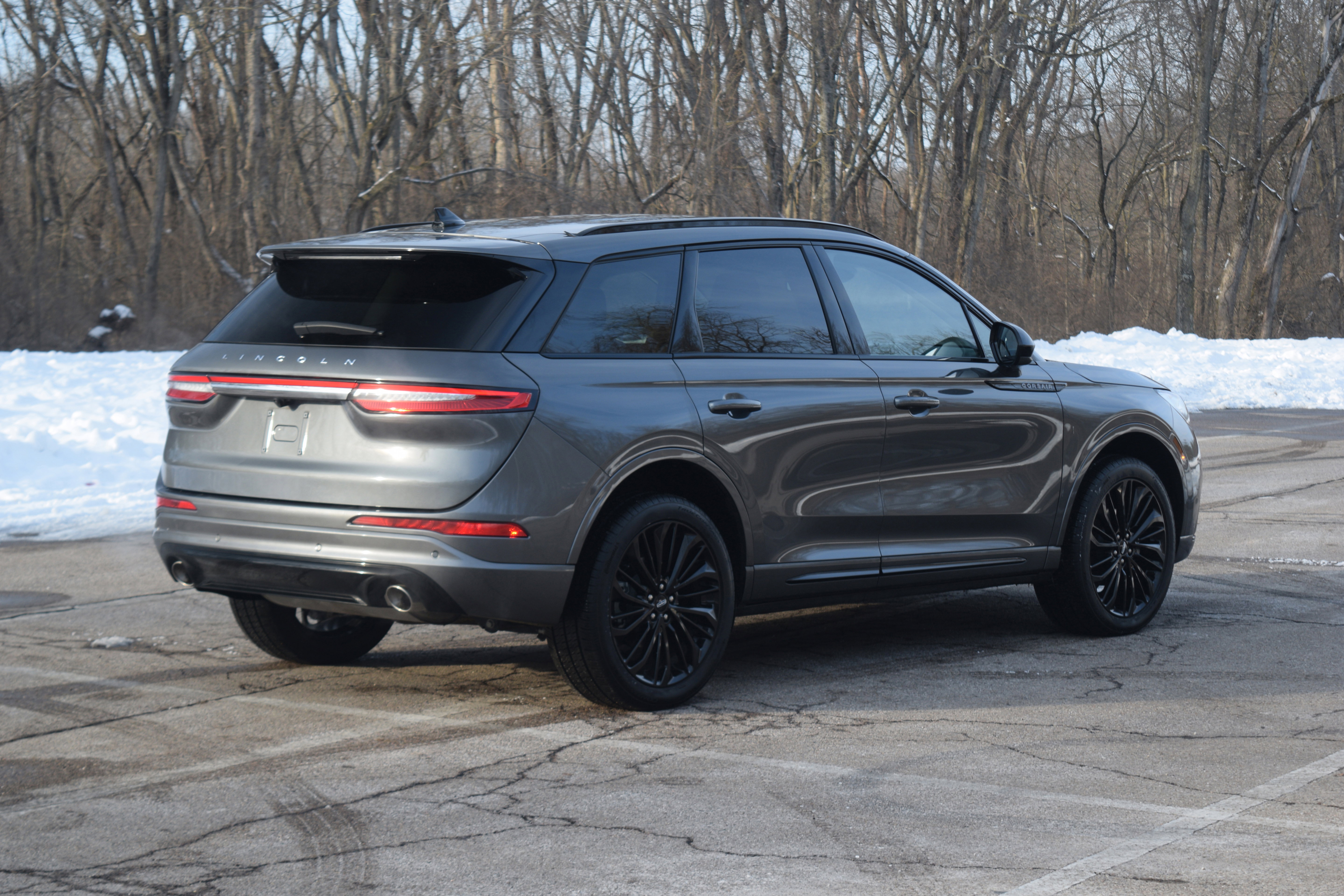 Used 2023 Lincoln Corsair Reserve w/ Jet Appearance Package image 24