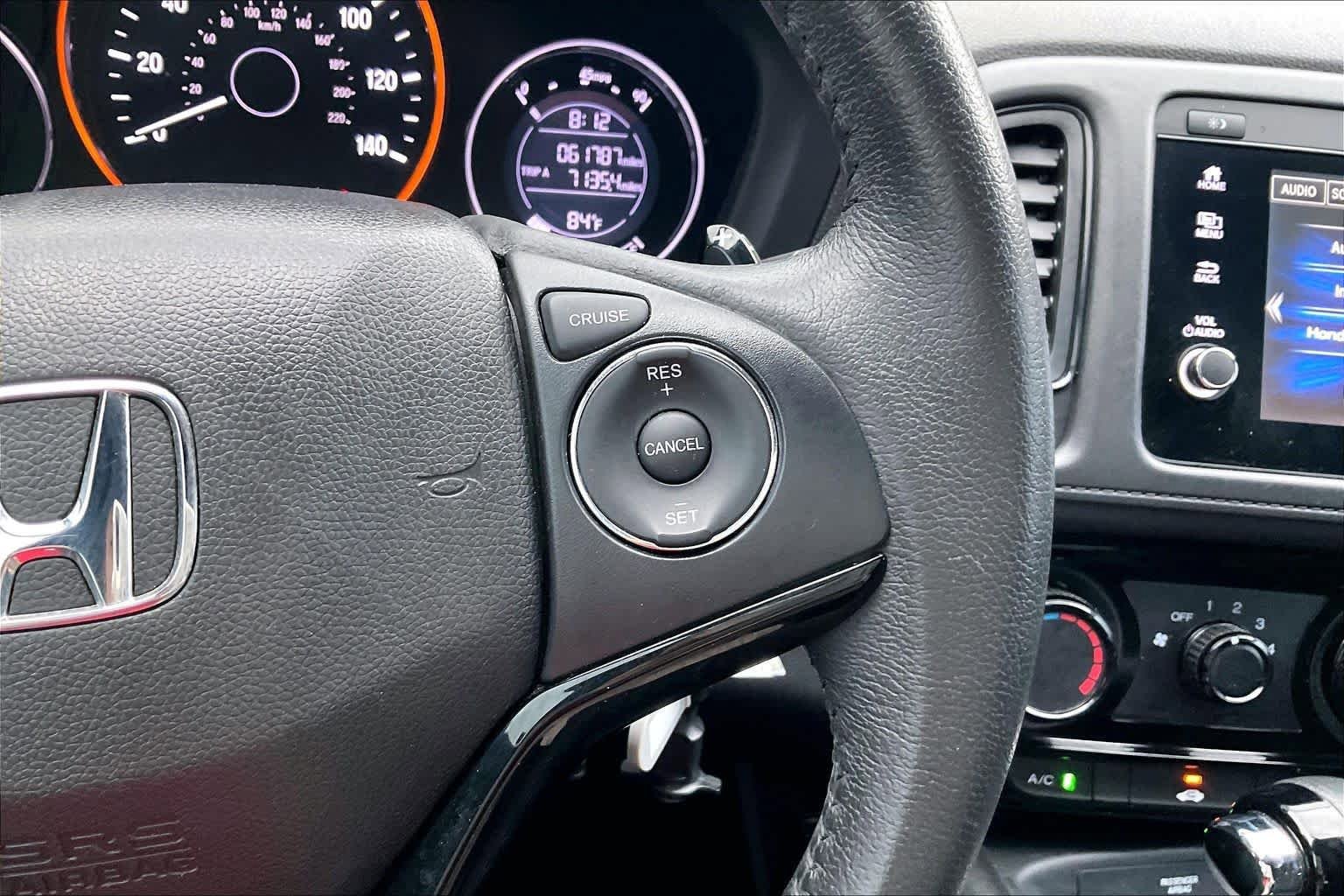 Used 2020 Honda HR-V Sport image 24