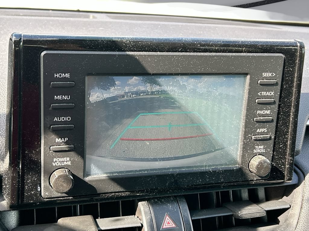 Used 2019 Toyota RAV4 LE FWD image 22