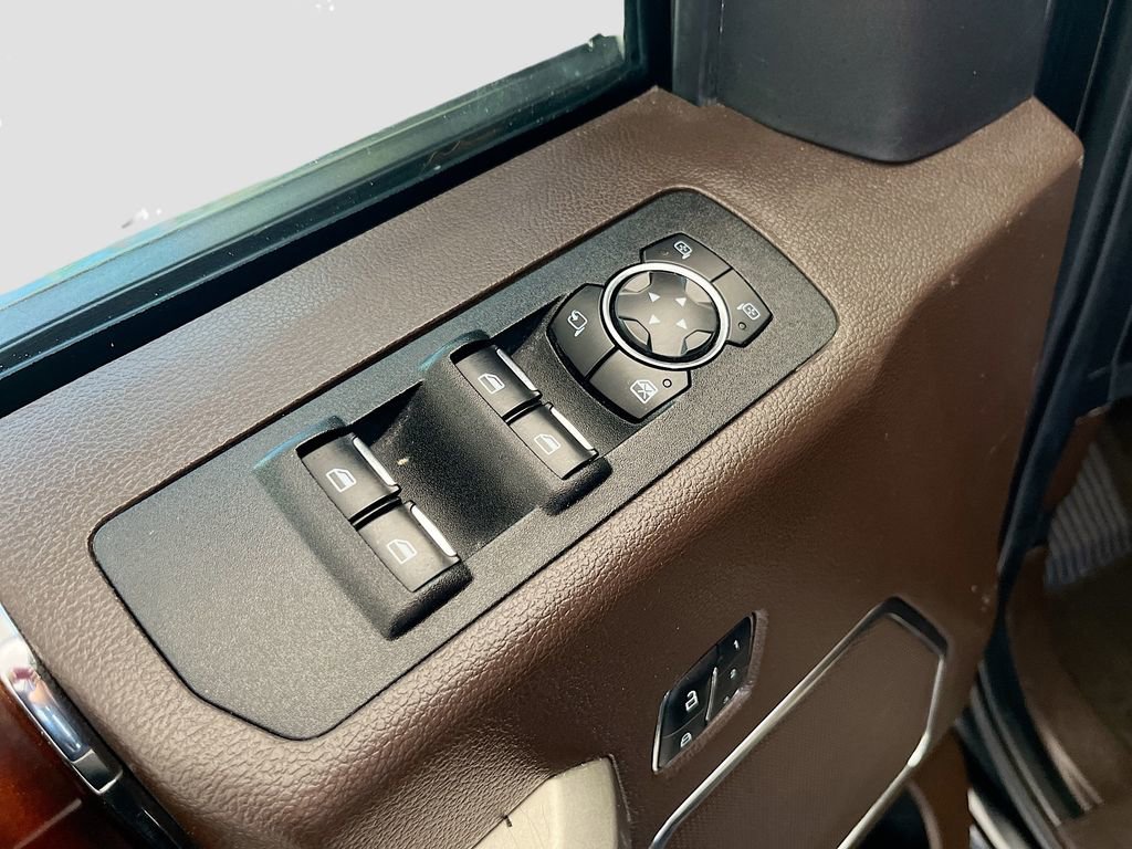 Used 2020 Ford F150 King Ranch w/ Equipment Group 601A Luxury AWD/4WD image 18