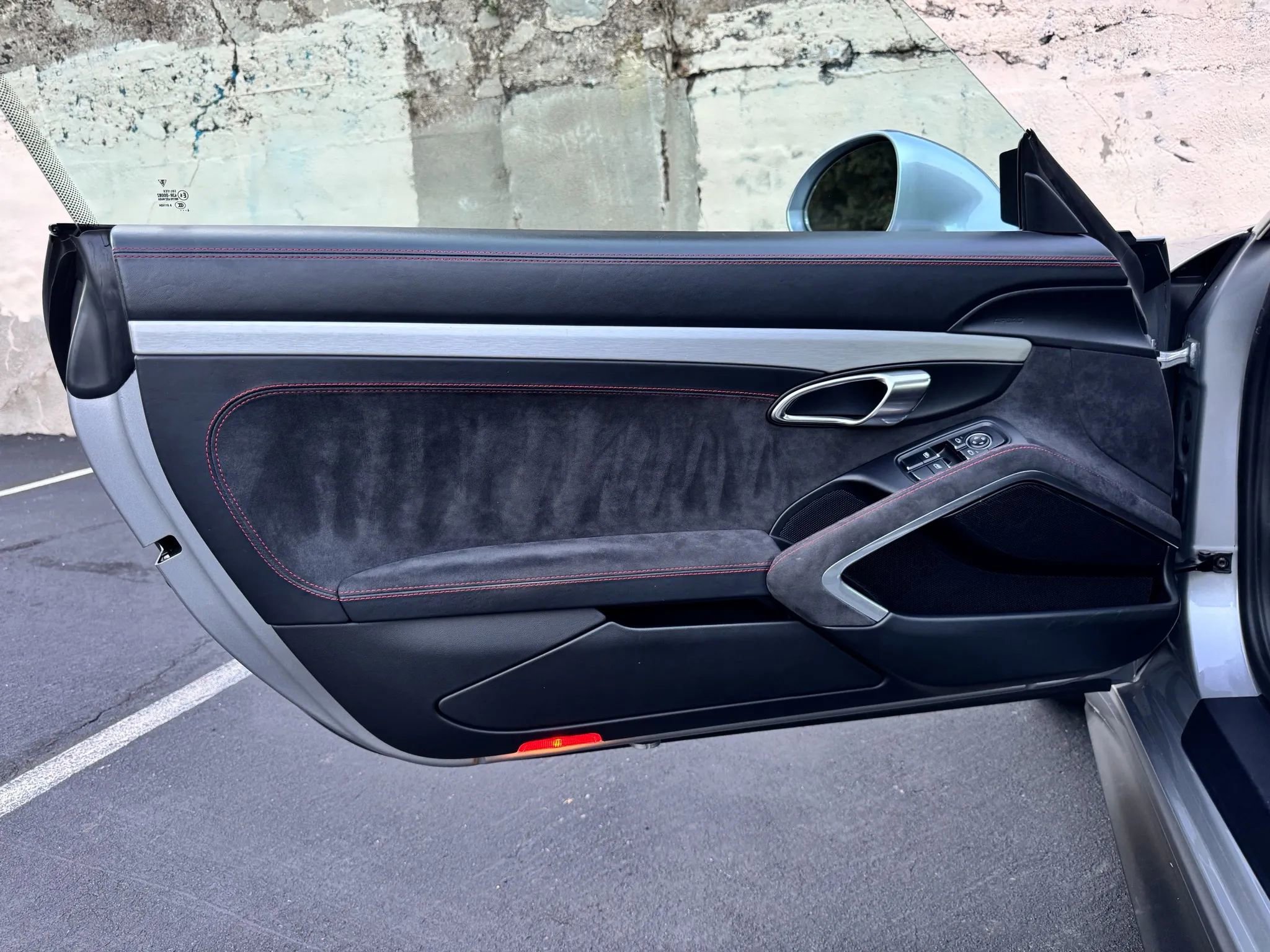 Used 2015 Porsche 911 GT3 RWD image 15