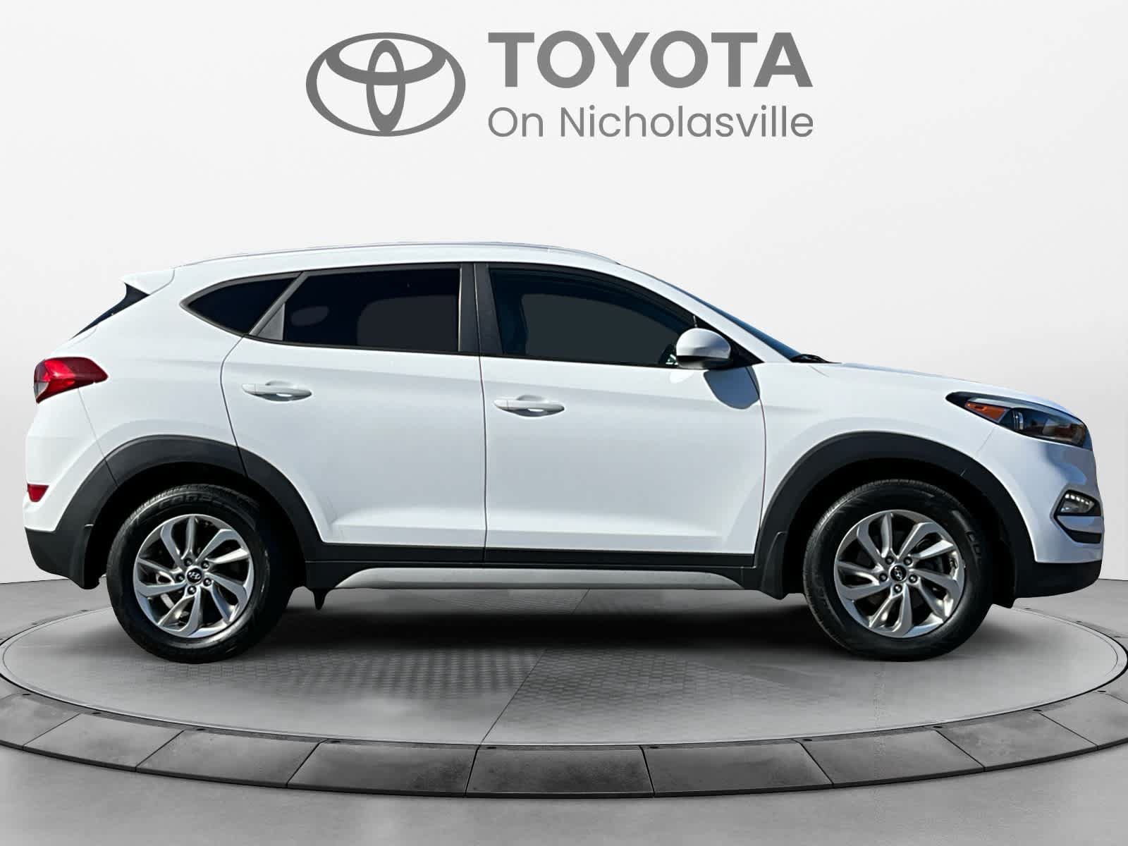 Used 2018 Hyundai Tucson SEL w/ Cargo Package AWD/4WD image 6