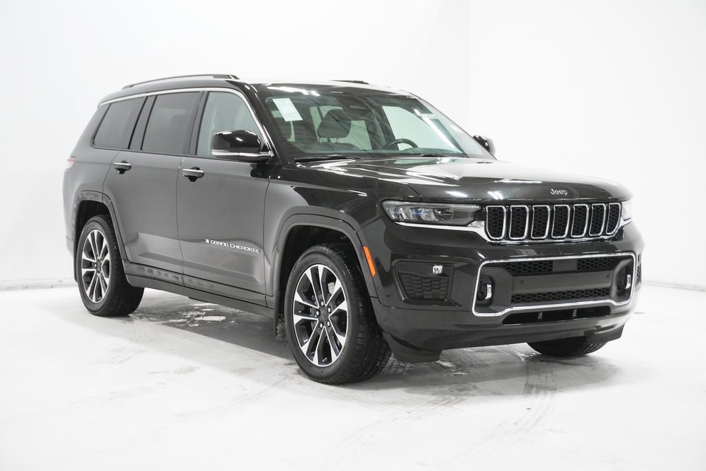 Certified 2022 Jeep Grand Cherokee L Overland w/ MOPAR Finishing Package image 4